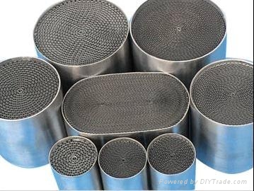 Metallic substrate